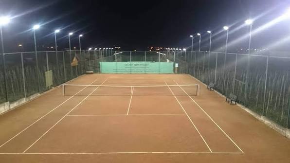Tennis Land